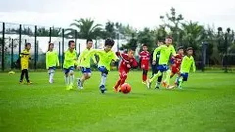 布恩迪亚传奇：球队不屈不挠，每战愈强，进步轨迹令人瞩目！